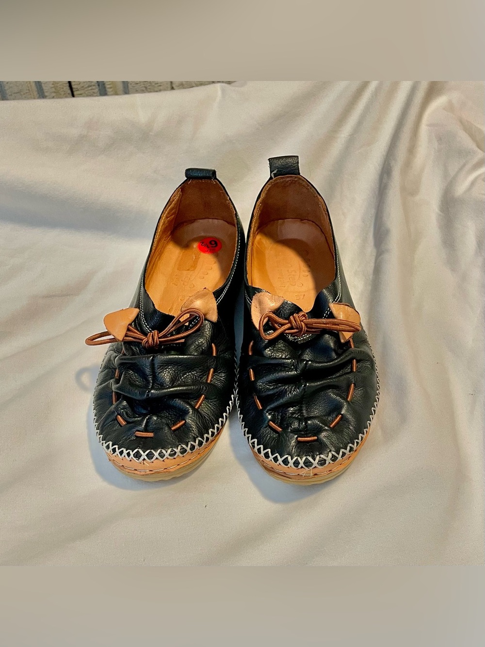 Spring~Step Berna Leather Loafers - Black/Elastic Tie - Women's Sz 6 1/2 (37)